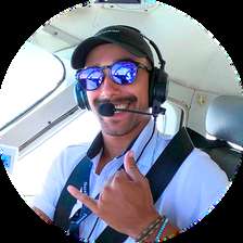 Retrato do piloto Diogo Nascimento
